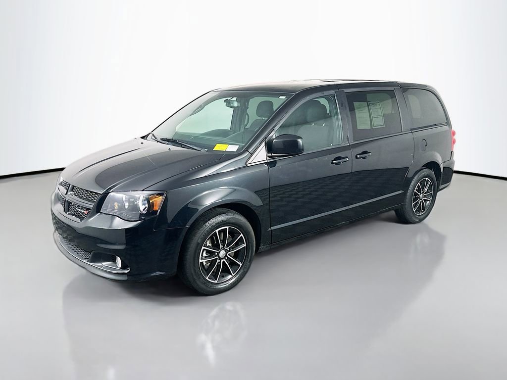 Used 2018 Dodge Grand Caravan SE FWD image 3