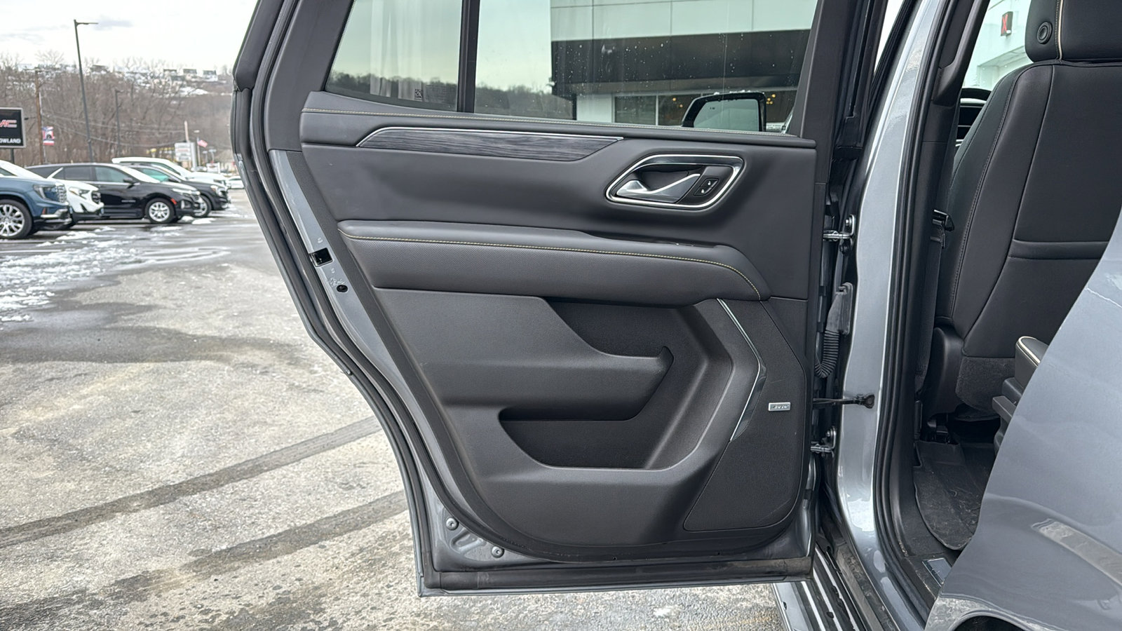 Certified 2022 GMC Yukon SLT w/ SLT Premium Package image 26