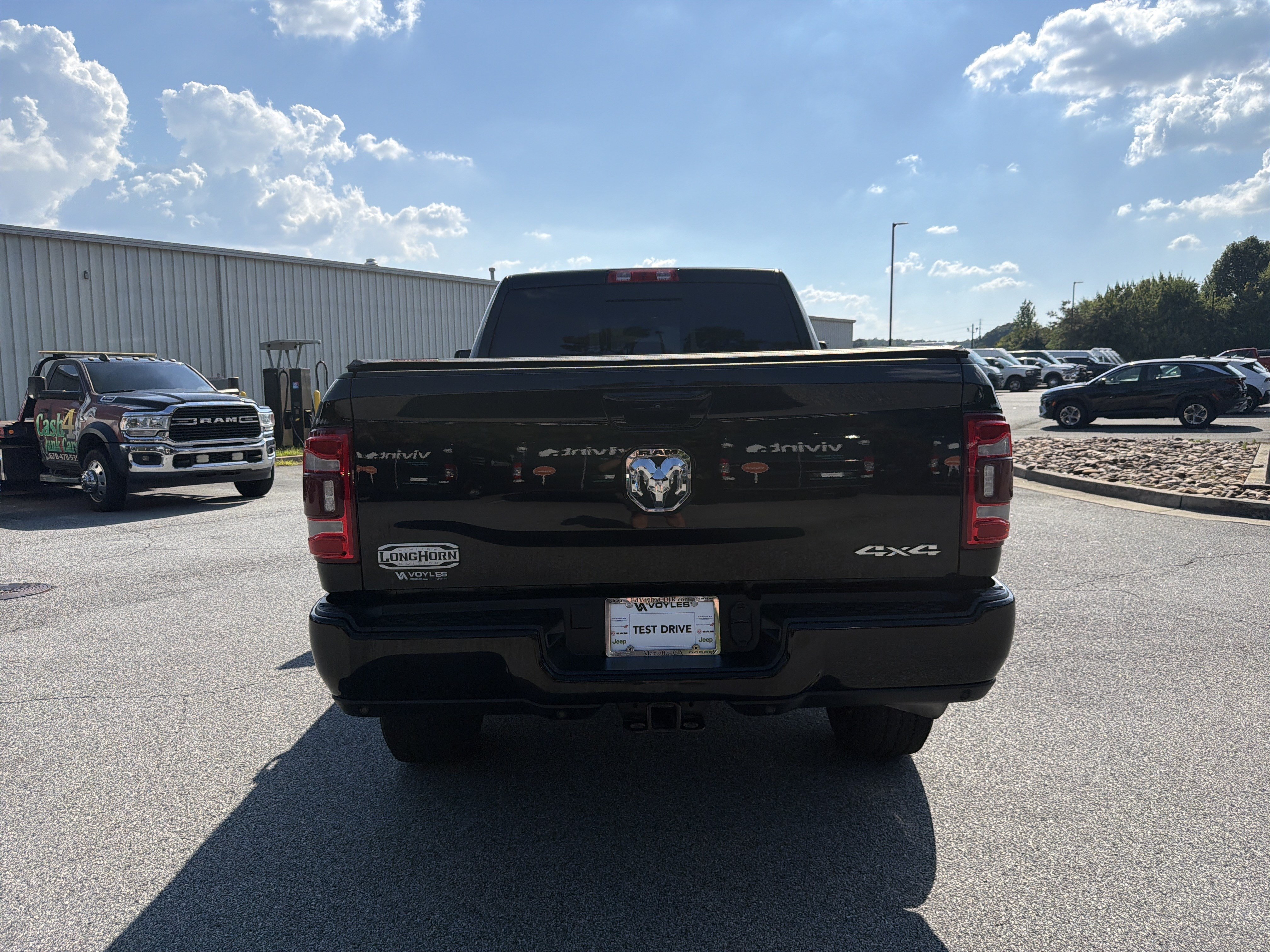 Used 2023 RAM 2500 Limited AWD/4WD image 7