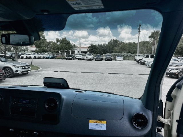 Certified 2025 Mercedes-Benz Sprinter 2500 image 20