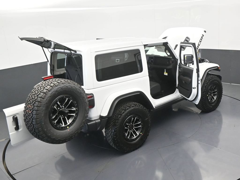 Used 2025 Jeep Wrangler Rubicon w/ Xtreme 35 Tire Package AWD/4WD image 59