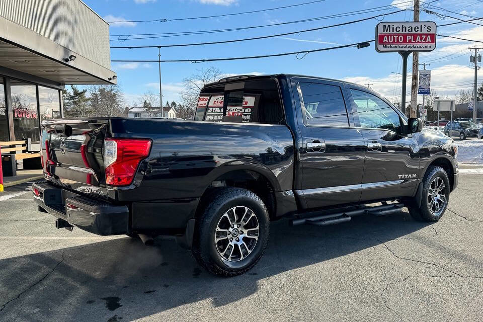 Used 2021 Nissan Titan SV w/ Accessory Utility Package image 4