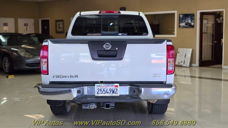 Used 2019 Nissan Frontier SV RWD image 6