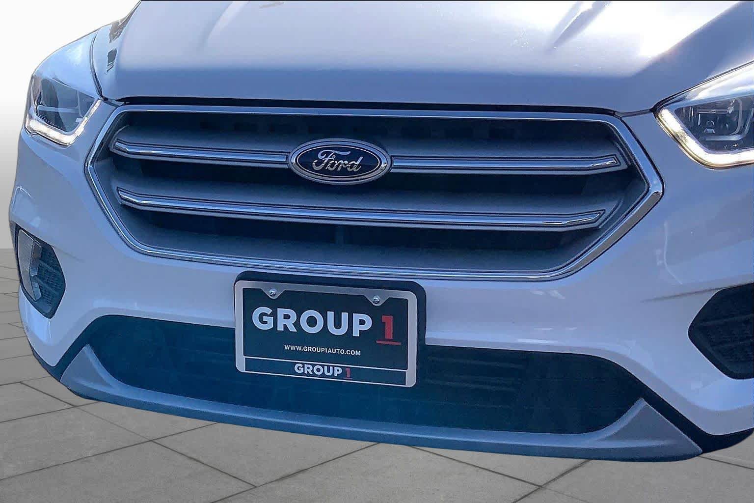 Used 2019 Ford Escape Titanium FWD image 30