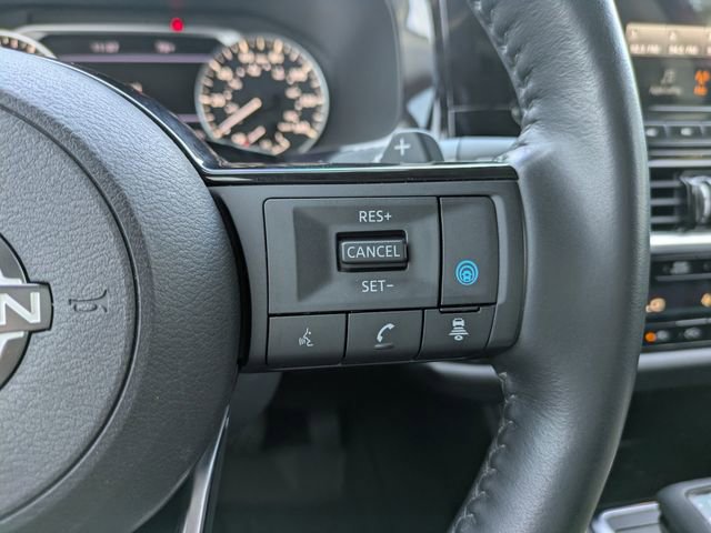 Used 2023 Nissan Pathfinder SL w/ SL Premium Package image 31