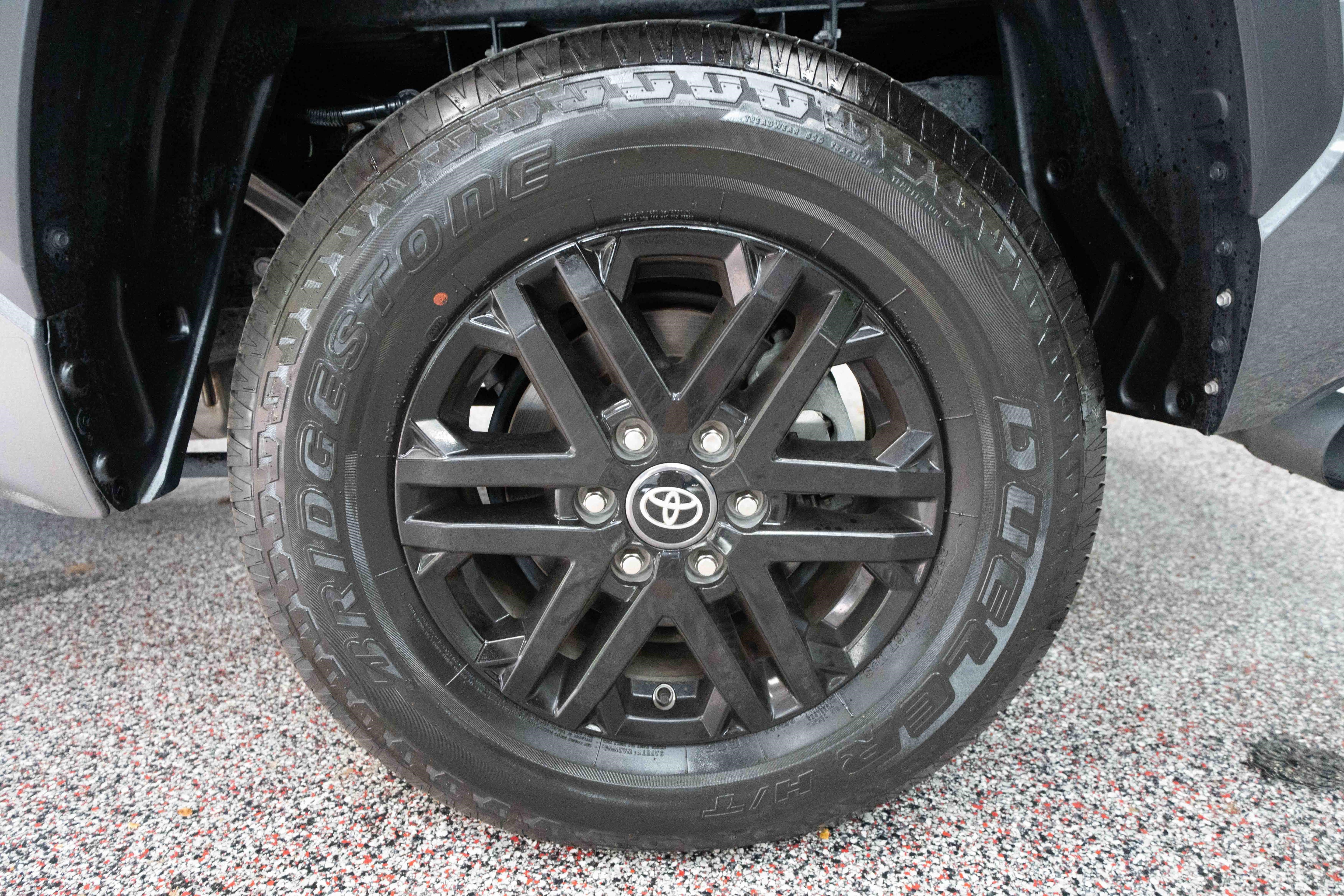 Used 2025 Toyota Tundra SR5 AWD/4WD image 28