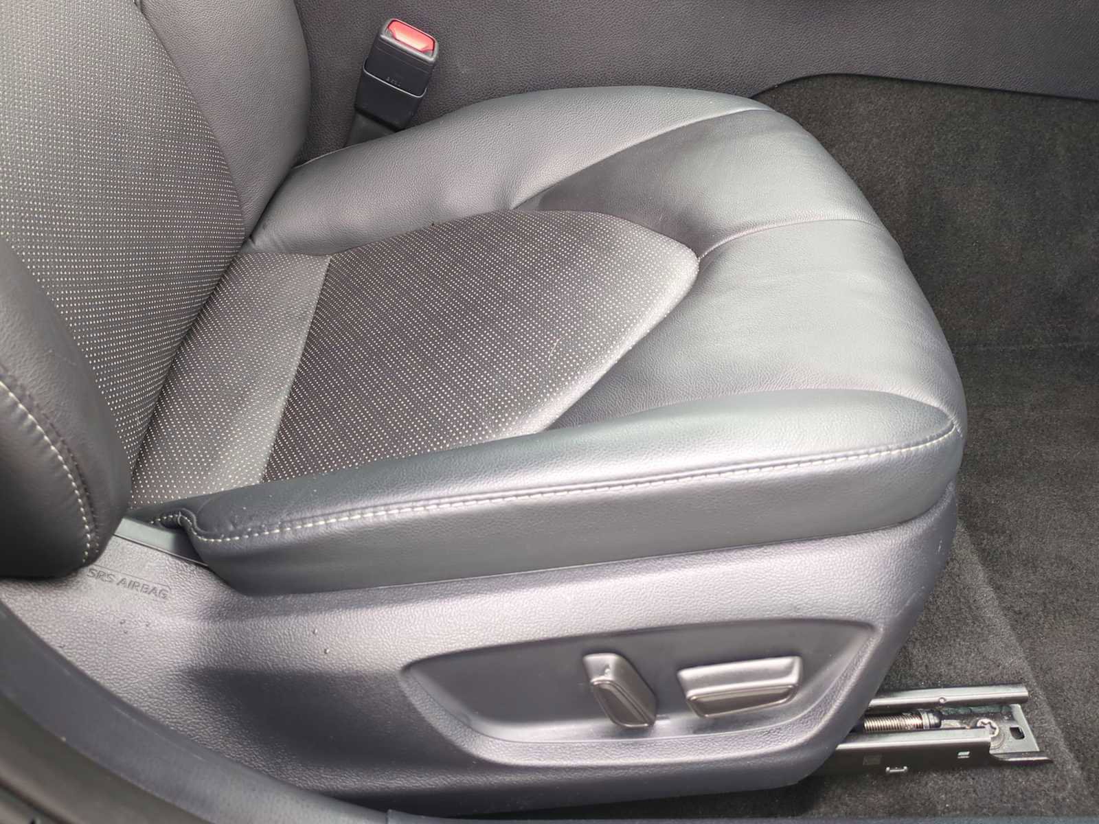Used 2024 Toyota Camry XSE FWD image 28