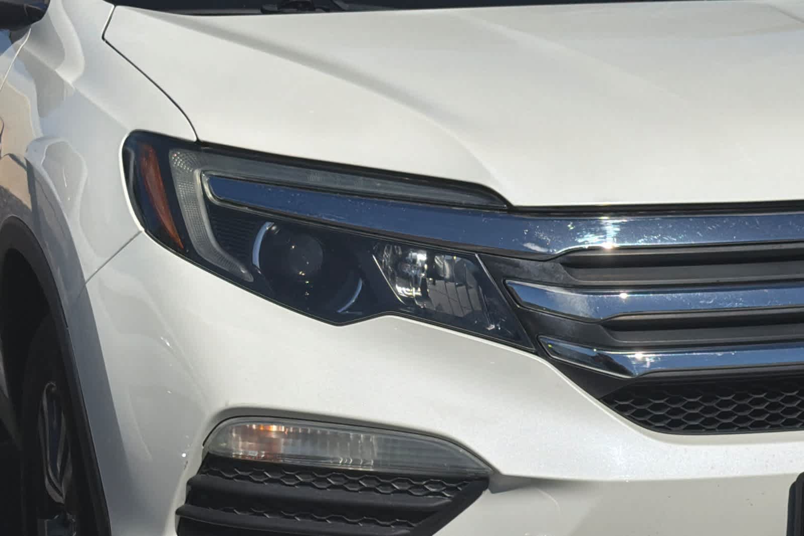 Used 2017 Honda Pilot EX-L image 8