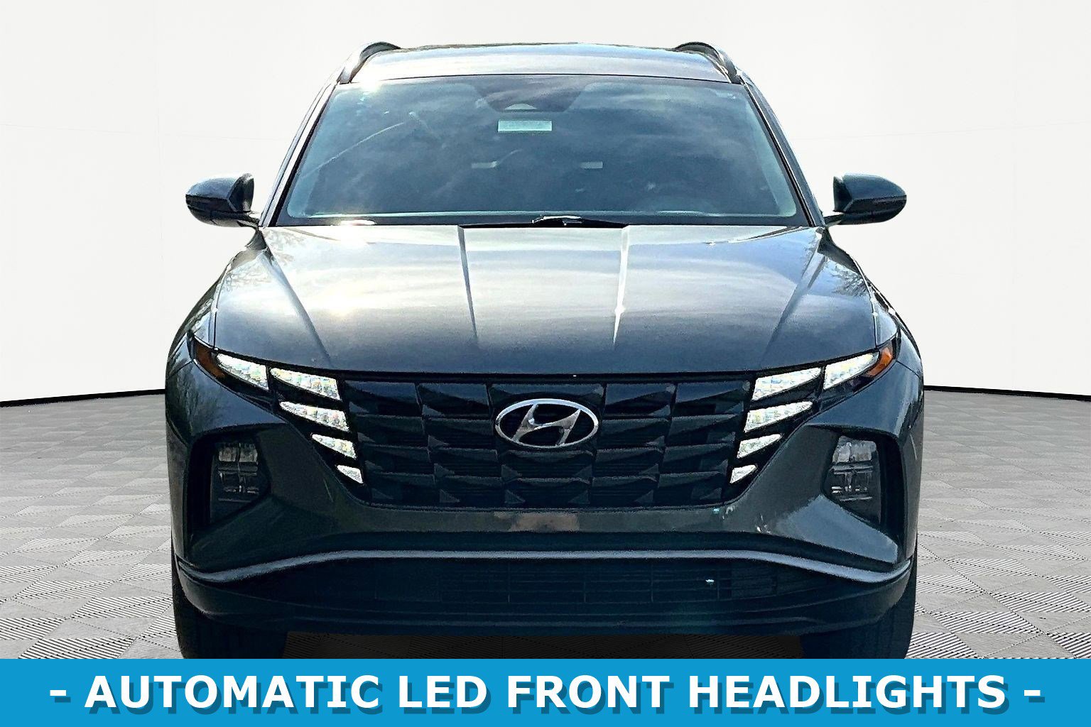 Used 2022 Hyundai Tucson SEL w/ Cargo Package image 2