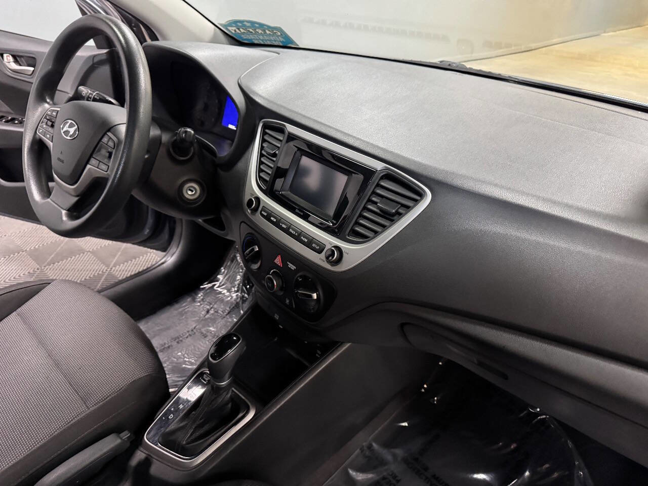 Used 2020 Hyundai Accent SE image 49