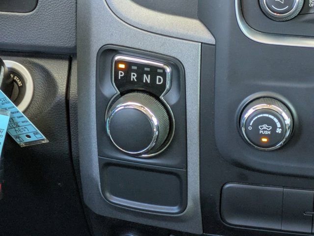 Used 2017 RAM 1500 Express RWD image 16