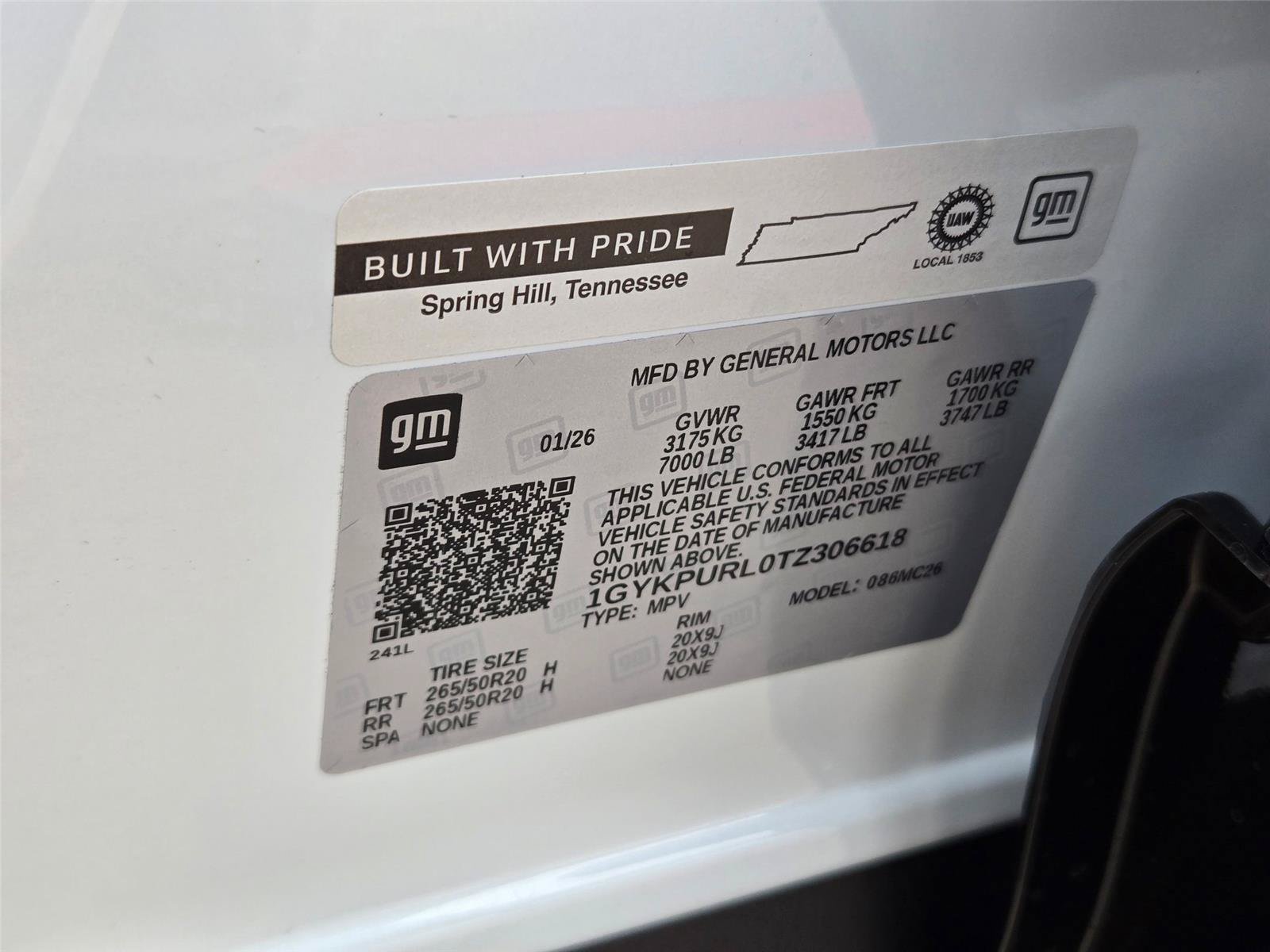 New 2026 Cadillac Lyriq Sport w/ LPO, Floor Liner Package AWD/4WD image 33