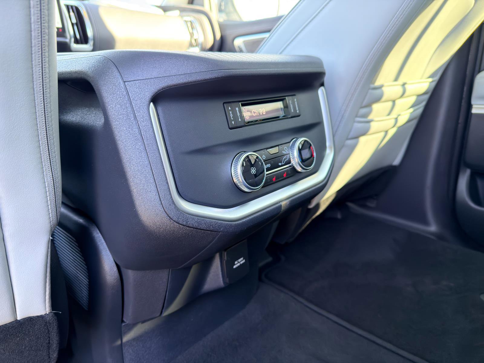 New 2025 Ford Expedition Platinum w/ Platinum Ultimate Package image 33