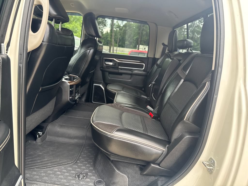 Used 2024 RAM 2500 Laramie AWD/4WD image 17