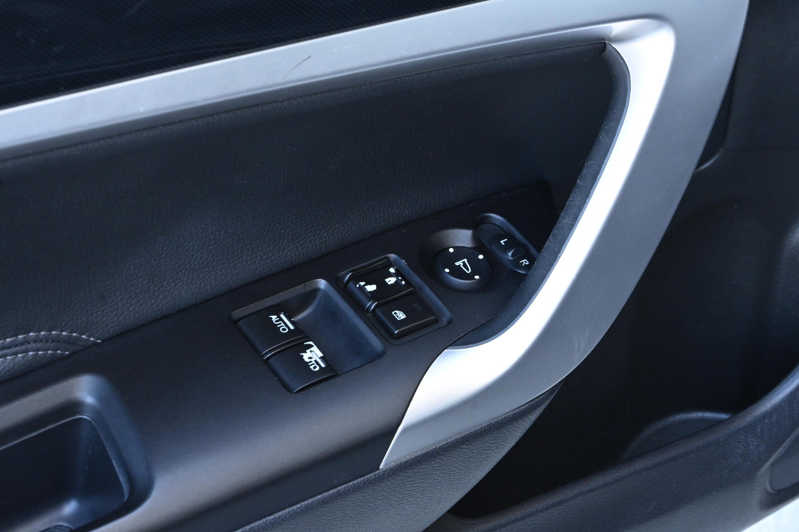 Used 2013 Honda Accord EX-L image 24