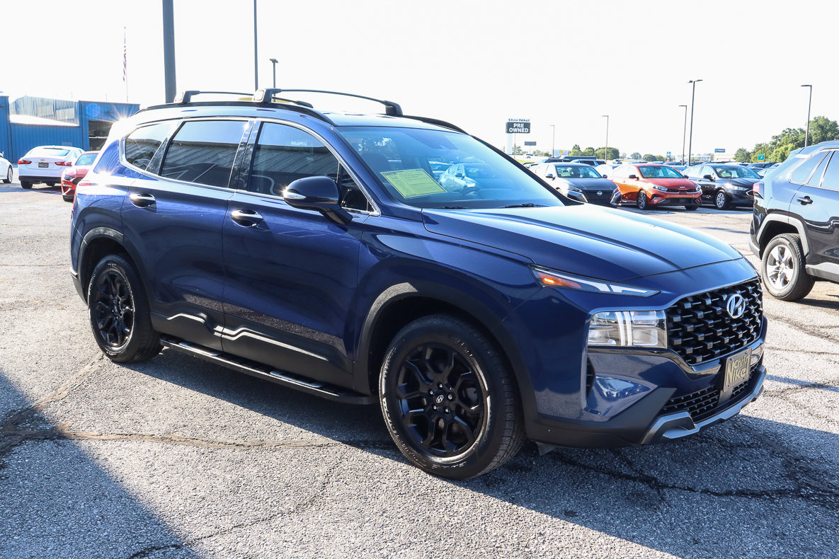 Used 2023 Hyundai Santa Fe XRT image 3