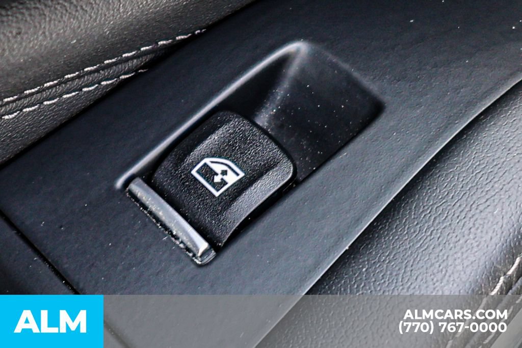 Used 2025 BMW X5 xDrive50e AWD/4WD image 52