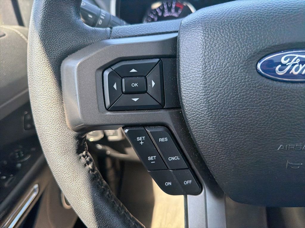 Used 2020 Ford Expedition XLT w/ Equipment Group 202A AWD/4WD image 24