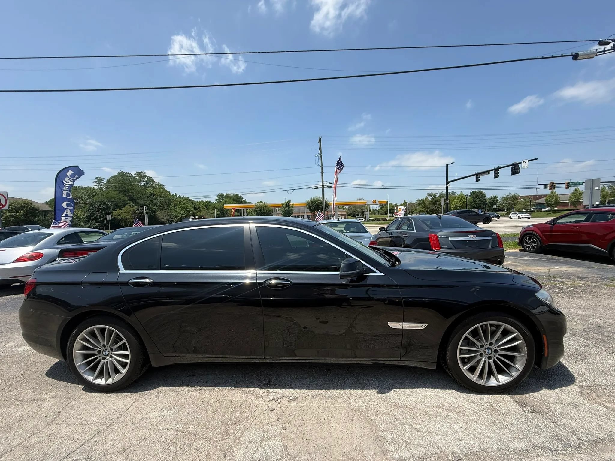 Used 2013 BMW 750Li xDrive AWD/4WD image 7