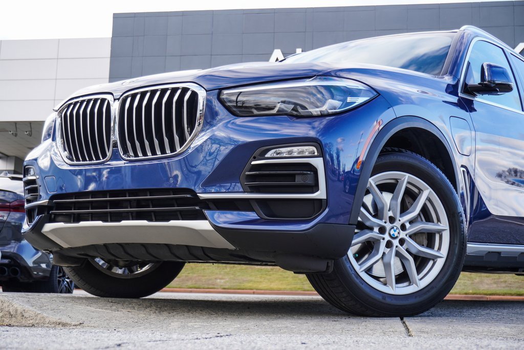 Used 2021 BMW X5 xDrive45e w/ Premium Package image 2