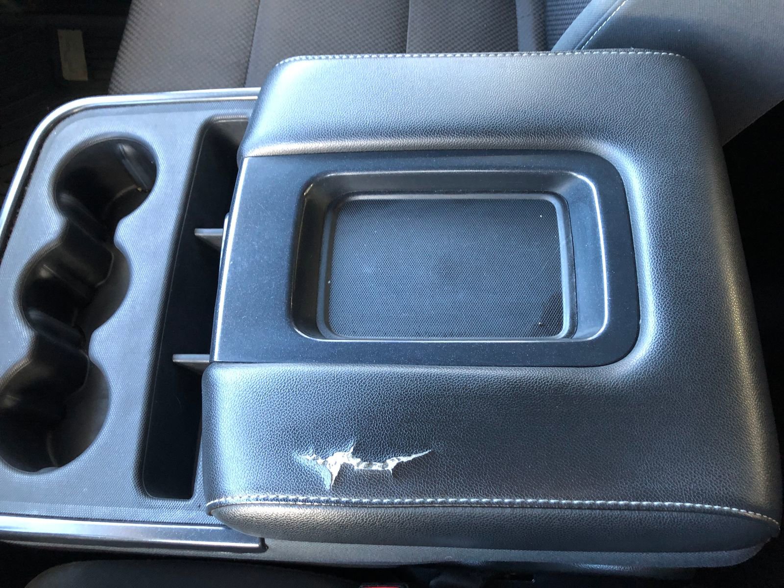 Used 2017 Chevrolet Silverado 1500 LT w/ Midnight Edition image 20