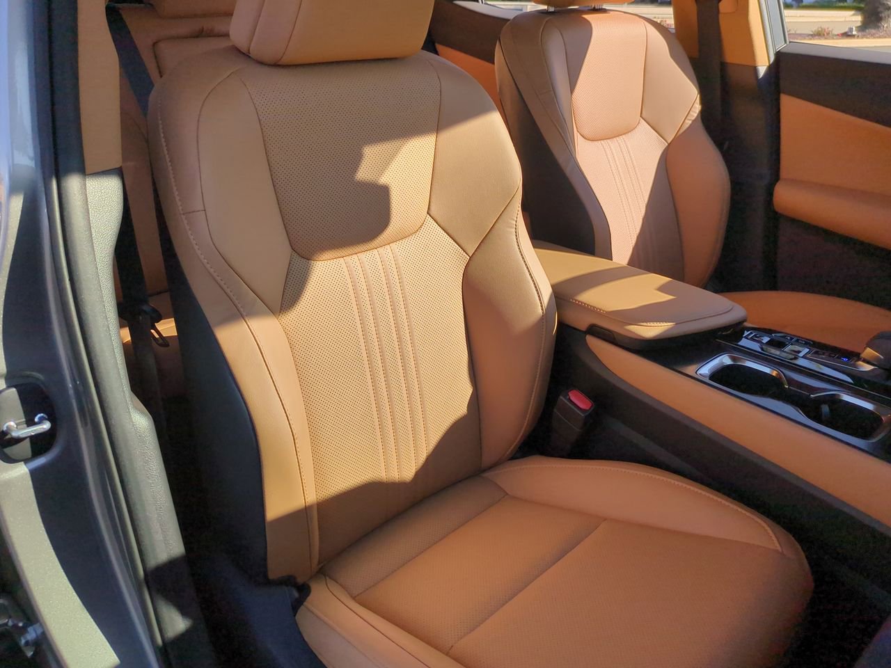 Certified 2024 Lexus NX 350h AWD w/ Premium Package image 31