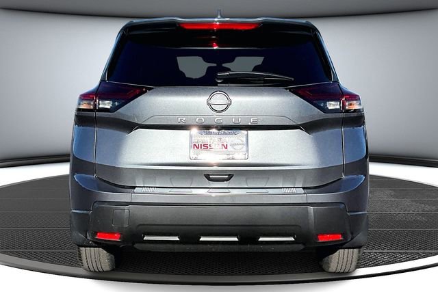 New 2026 Nissan Rogue SV FWD image 4