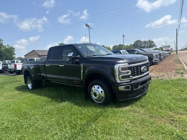 Used 2025 Ford F450 Platinum w/ Platinum Plus Package AWD/4WD image 10