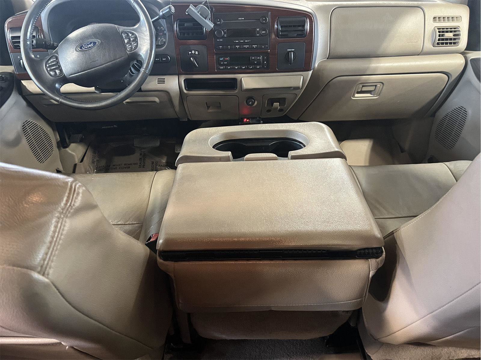 Used 2005 Ford F350 Lariat image 18