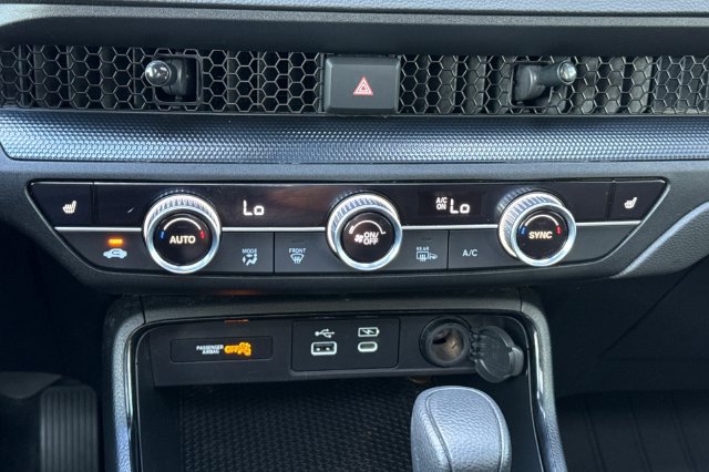Used 2024 Honda CR-V EX image 26