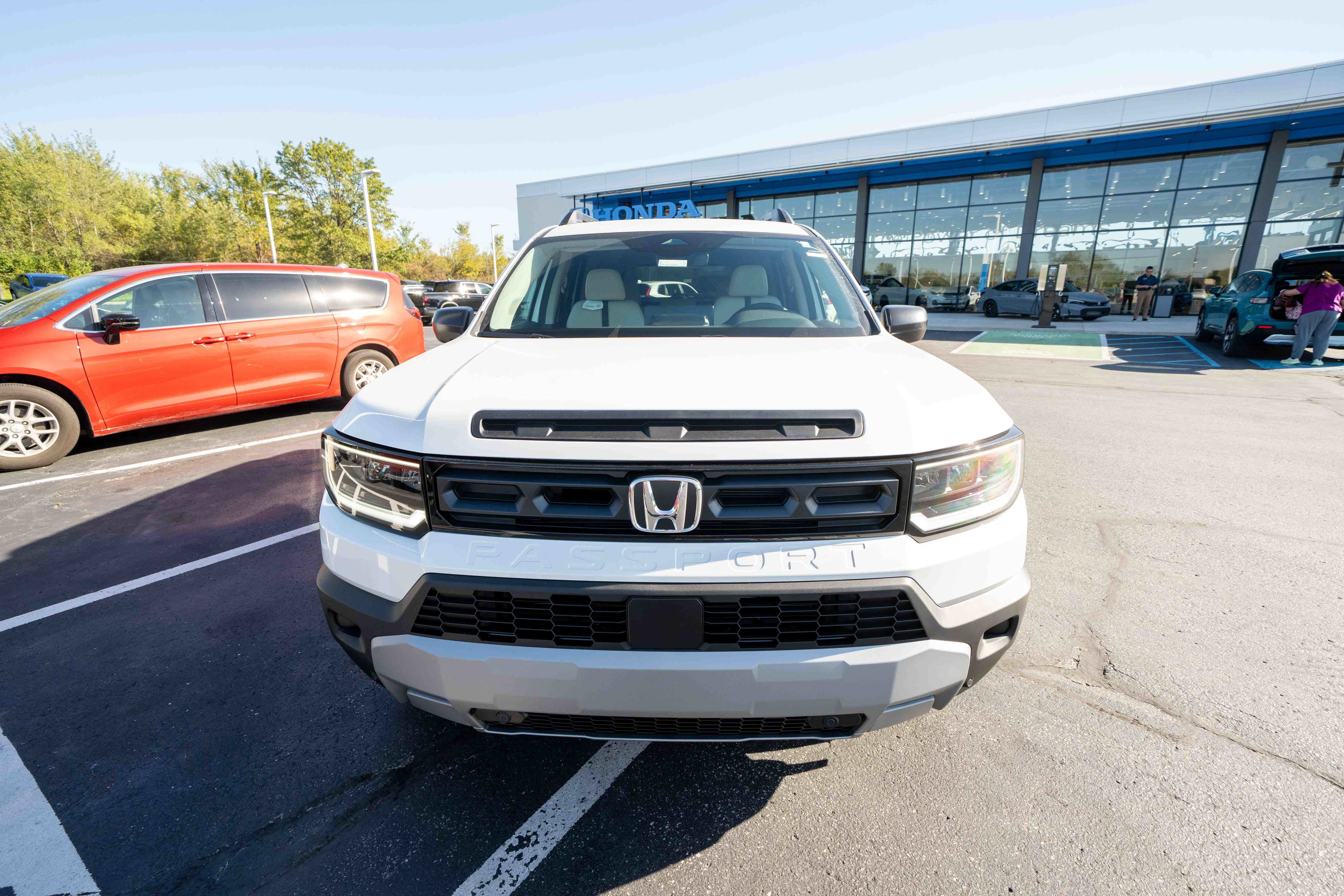 New 2026 Honda Passport RTL image 2