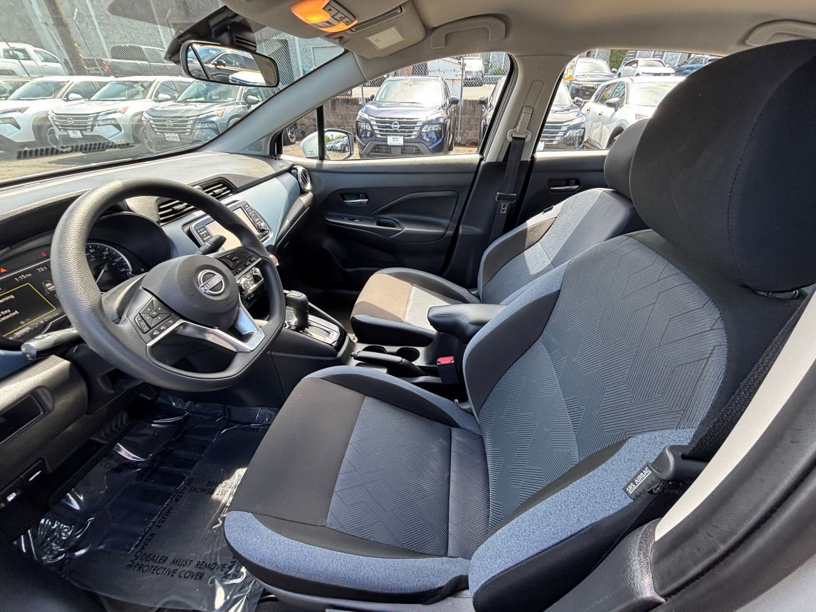 Used 2025 Nissan Versa SV FWD image 24