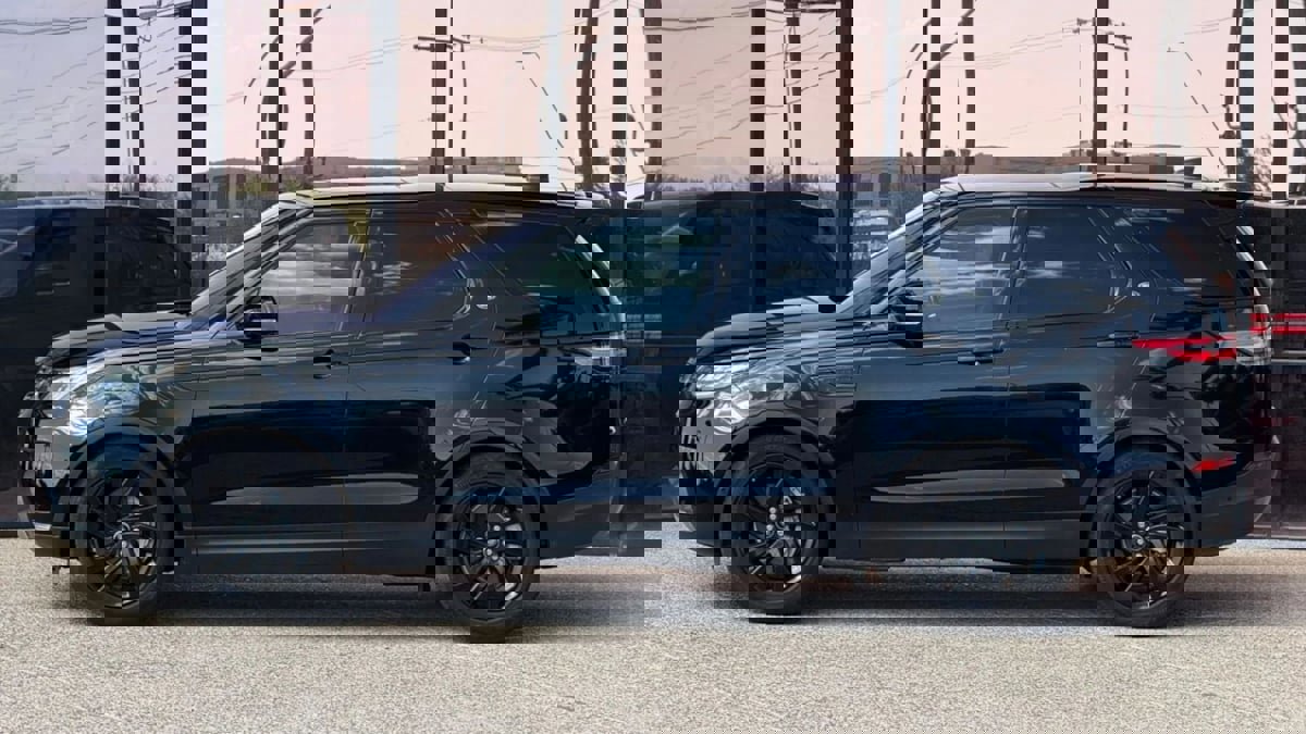 Used 2019 Land Rover Discovery HSE image 5