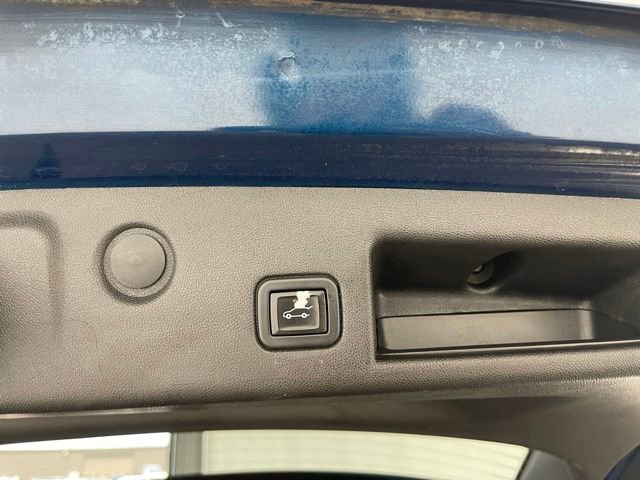 Used 2020 Chevrolet Equinox LT FWD image 46