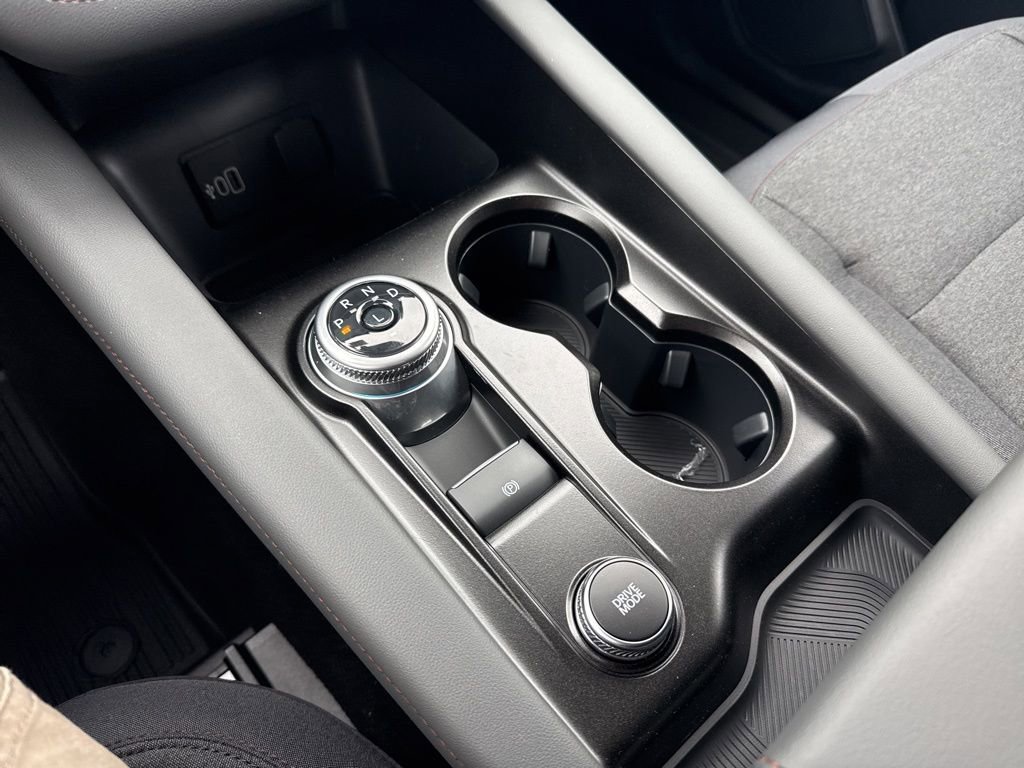 New 2026 Ford Explorer Active image 18