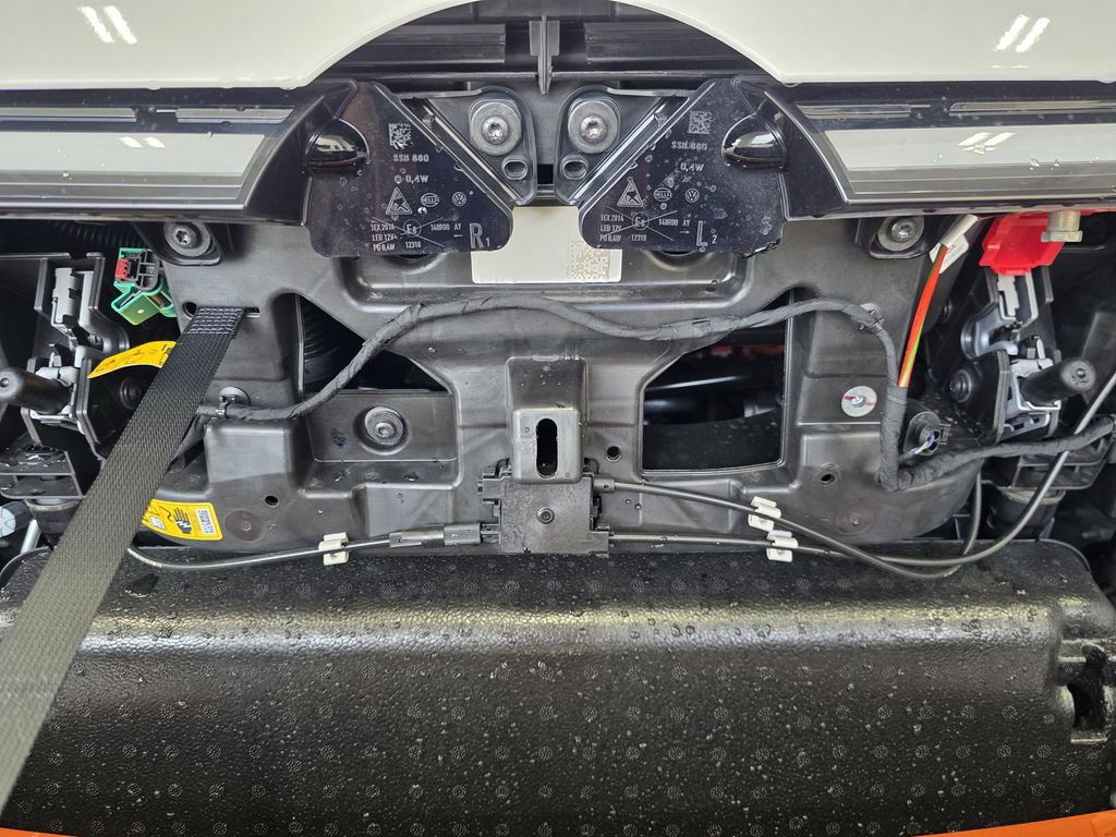 New 2025 Volkswagen ID. Buzz 1st Edition image 22