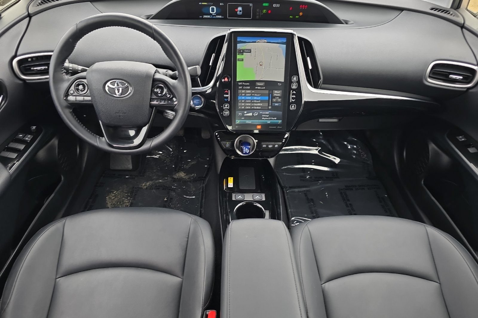 Used 2021 Toyota Prius Prime Limited w/ Carpet Mat Package (TMS) FWD image 10