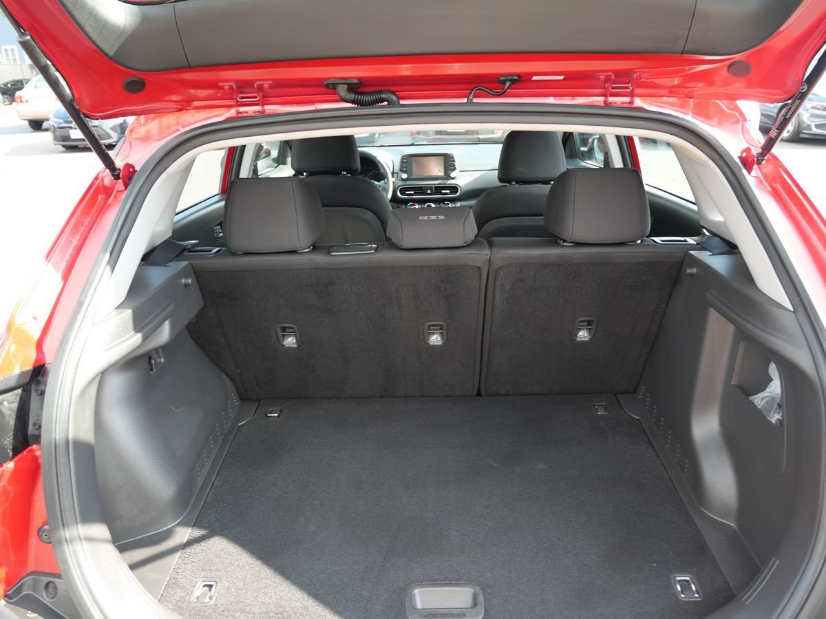 Used 2021 Hyundai Kona SE FWD image 34