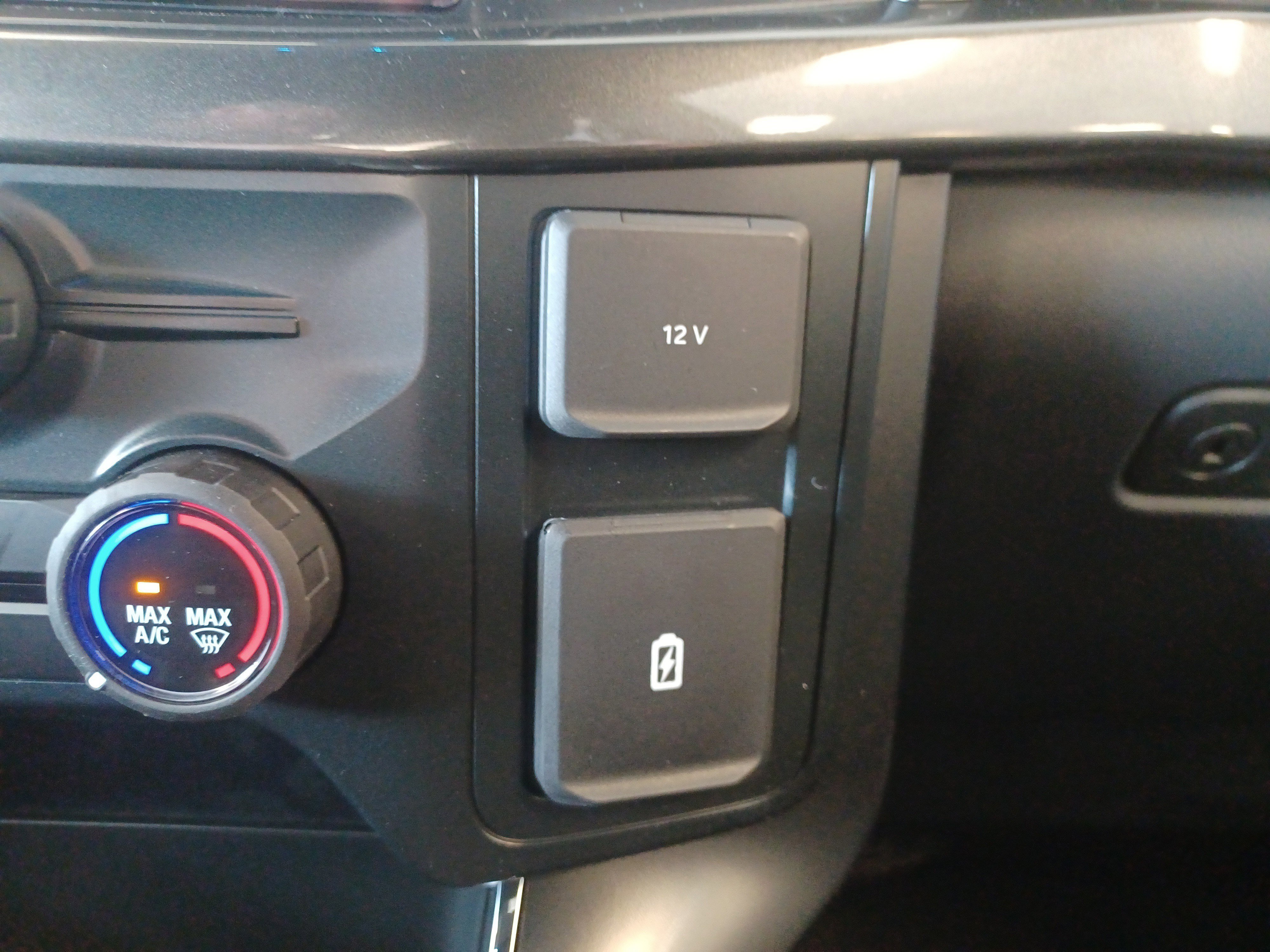 New 2025 Ford F150 STX w/ Equipment Group 200A image 30