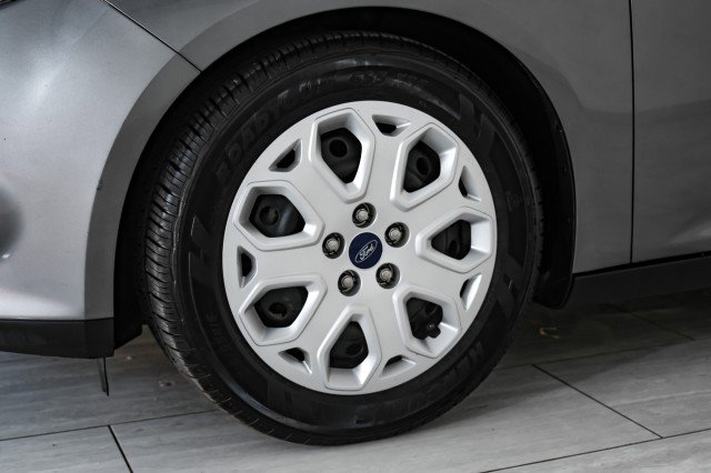 Used 2012 Ford Focus SE image 52