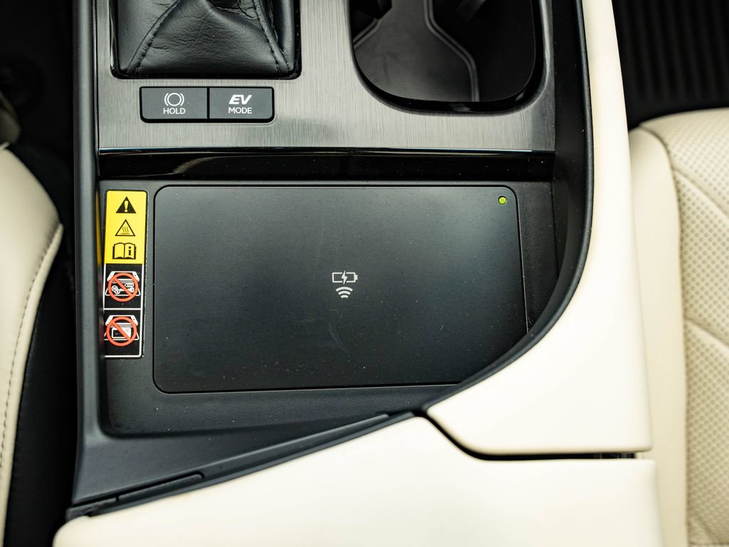 Certified 2024 Lexus ES 300h Ultra Luxury FWD image 38