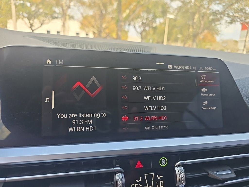 Used 2023 BMW M4 xDrive Competition w/ M Carbon Exterior Package image 16