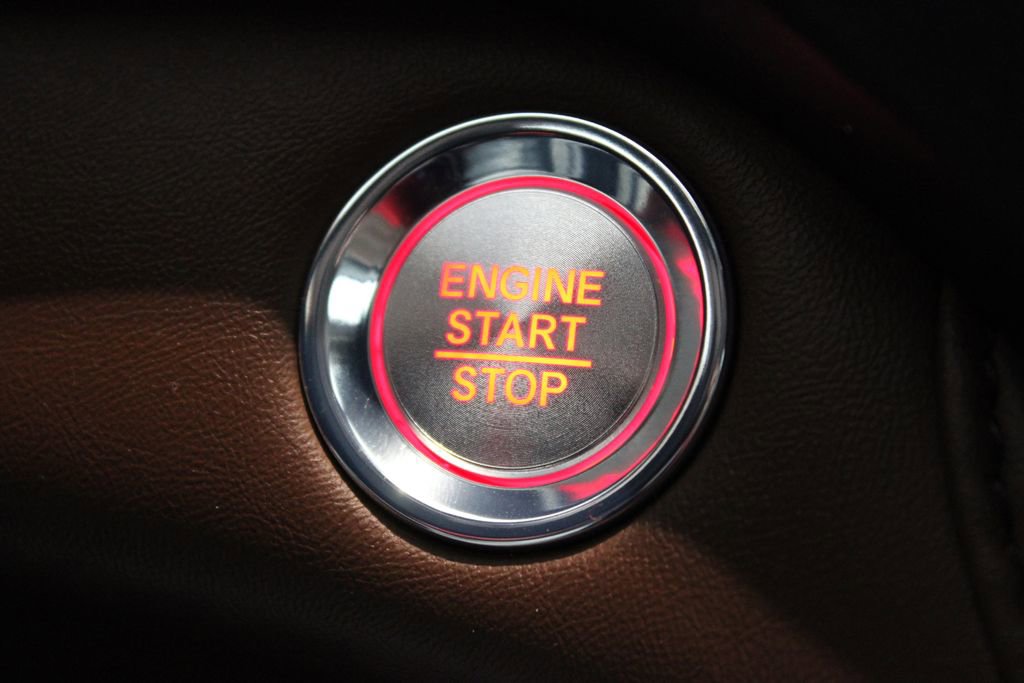 Used 2024 Acura RDX w/ Technology Package image 25