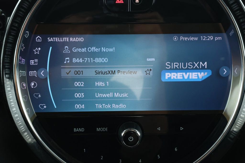 Used 2023 MINI Cooper SE image 16