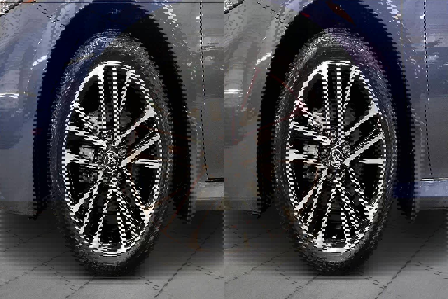 Used 2026 Toyota Camry XLE image 11