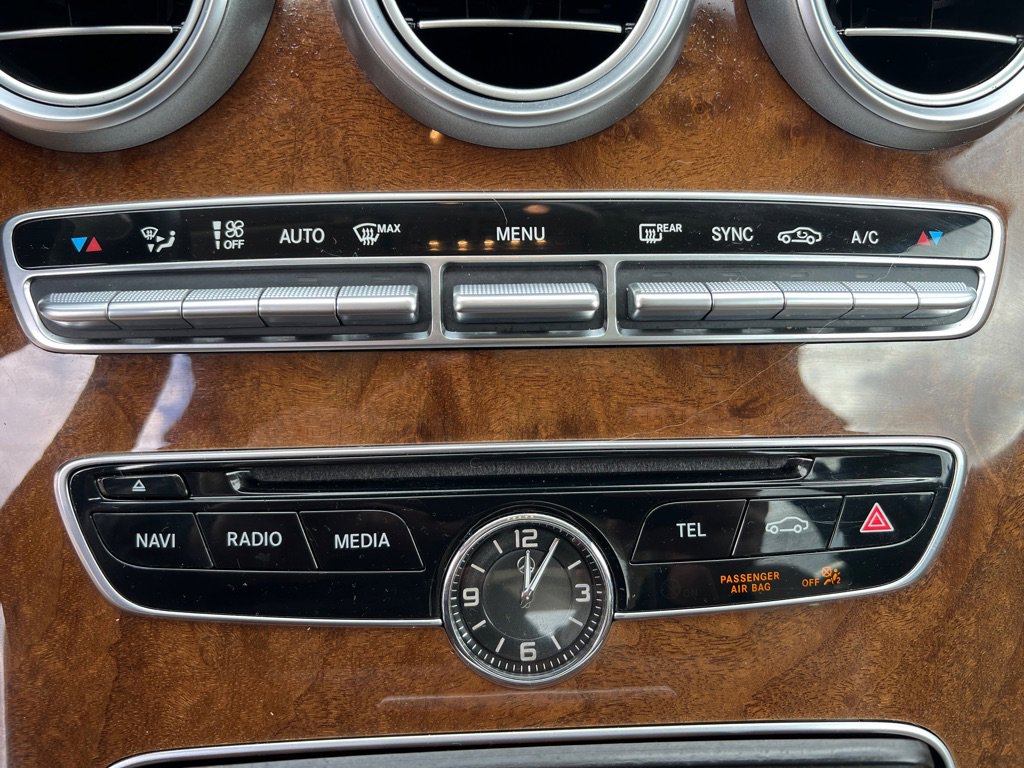 Used 2015 Mercedes-Benz C 300 4MATIC Sedan image 50