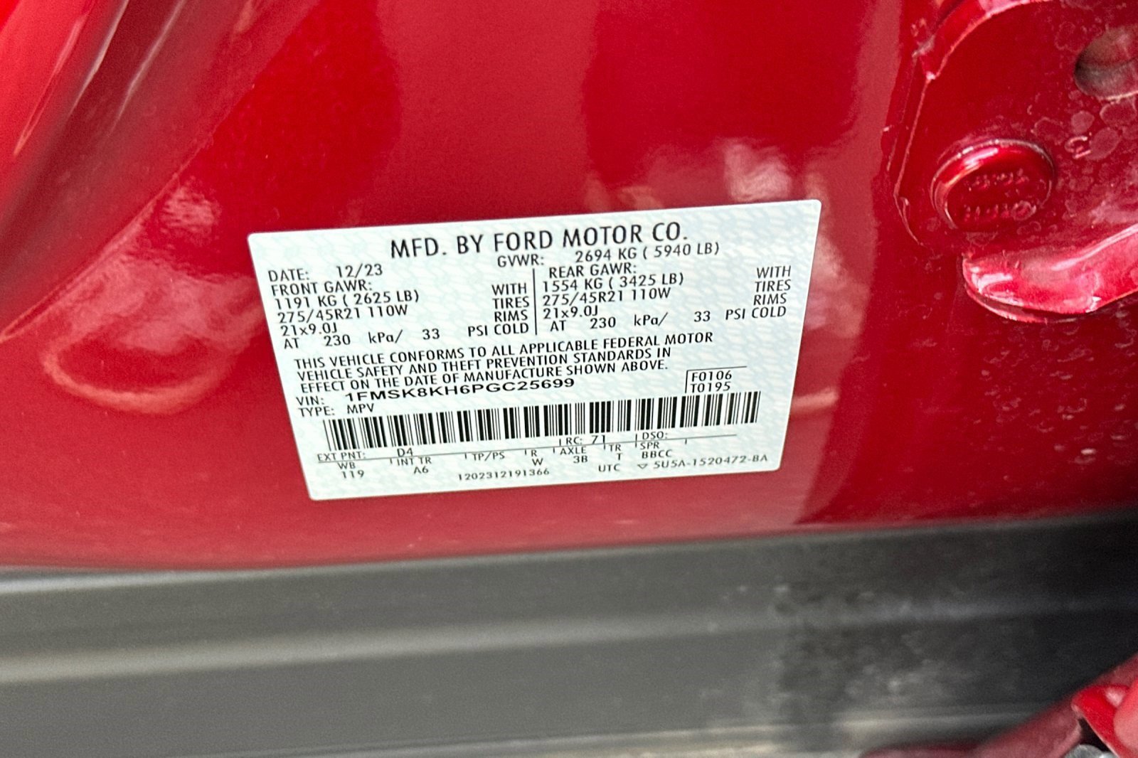 Used 2023 Ford Explorer ST-Line w/ Class IV Trailer Tow Package image 19