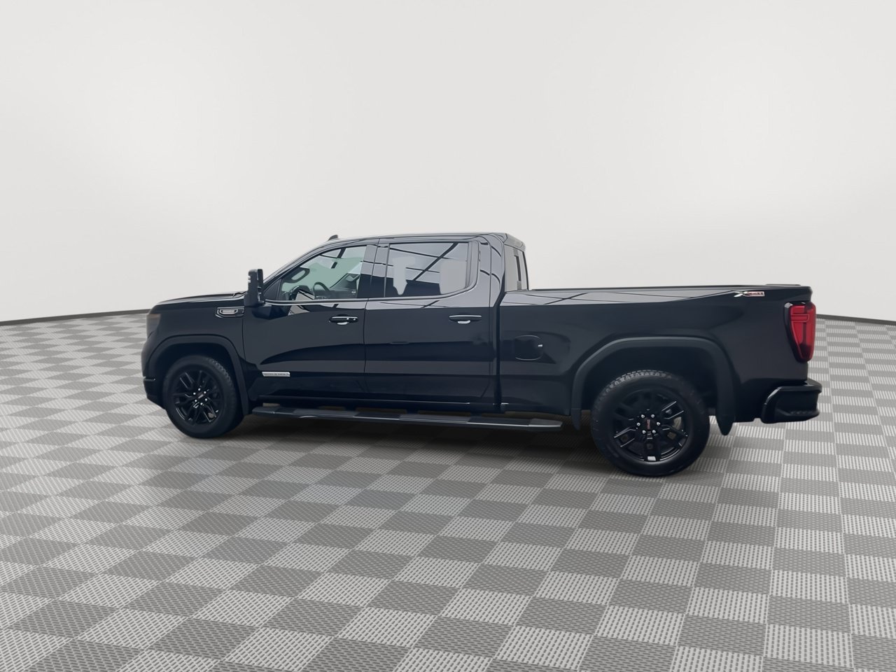 Used 2024 GMC Sierra 1500 Elevation w/ Preferred Package AWD/4WD image 40