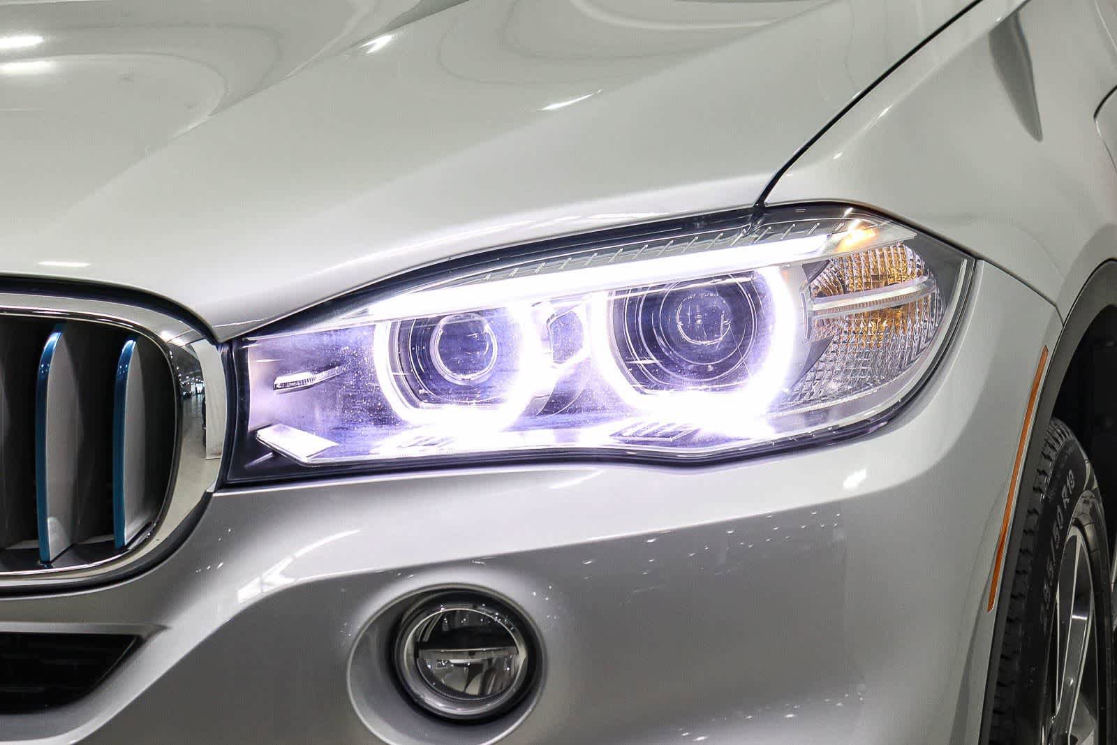 Used 2018 BMW X5 xDrive40e w/ Premium Package AWD/4WD image 7