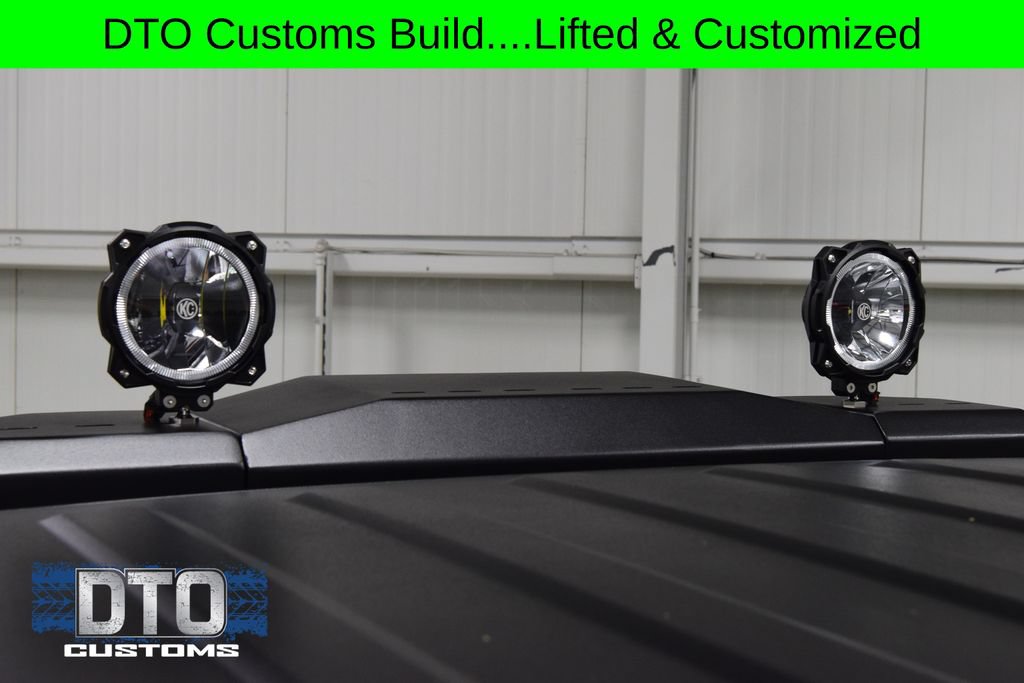 Used 2025 Jeep Gladiator Rubicon w/ Safety Group AWD/4WD image 28